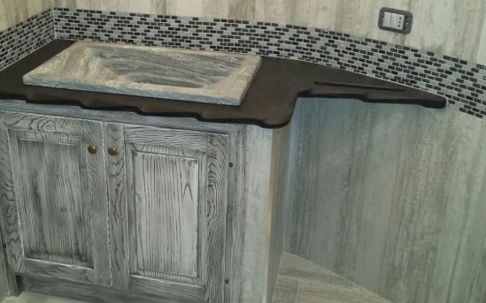 Green marble bathroom furniture P.I.L. Gran min