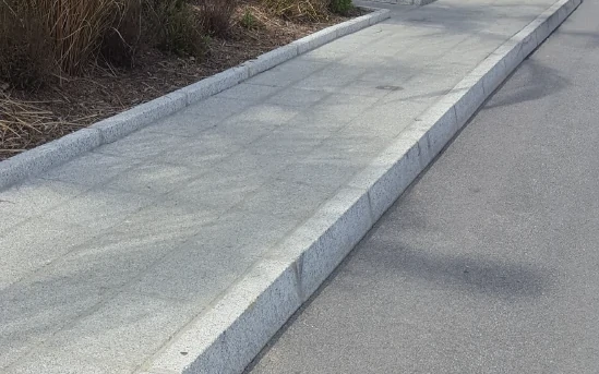 Sardinian granite sidewalk P.I.L. Gran min
