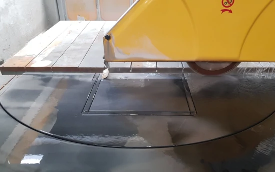 Processing with numerical control machines for granite P.I.L. Gran min