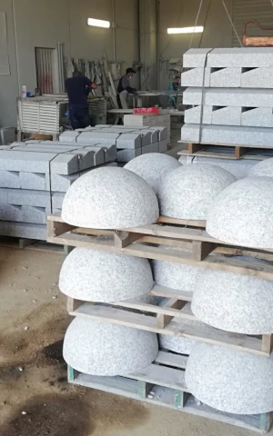 Granite deterrents Gran min