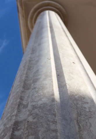 Marble Tomb Column P.I.L. Gran min