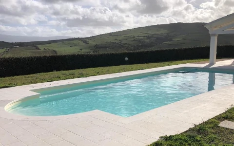 White marble swimming pool P.I.L. Gran min