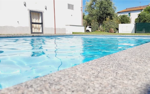 Granite swimming pool restaurant P.I.L. Gran min