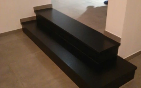 Absolute black Zimbabwe granite staircase P.I.L. Gran min