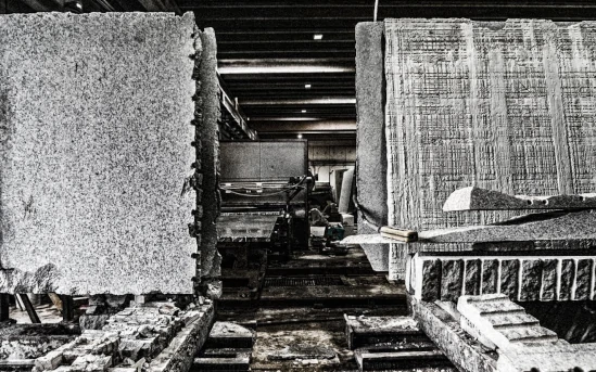 Marble sawing near Sassari P.I.L. Gran min