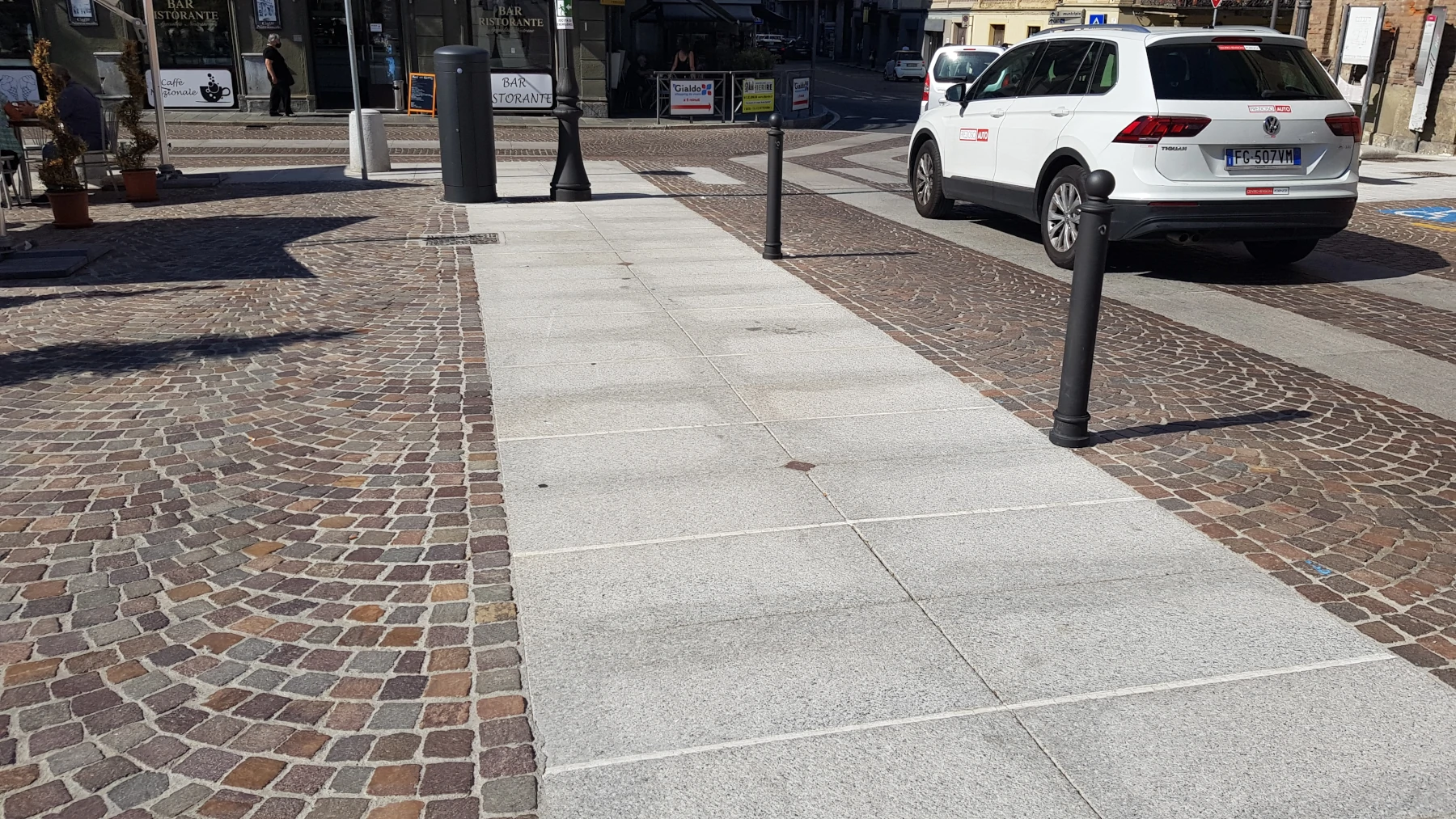 Urban granite paving P.i.l. Gran