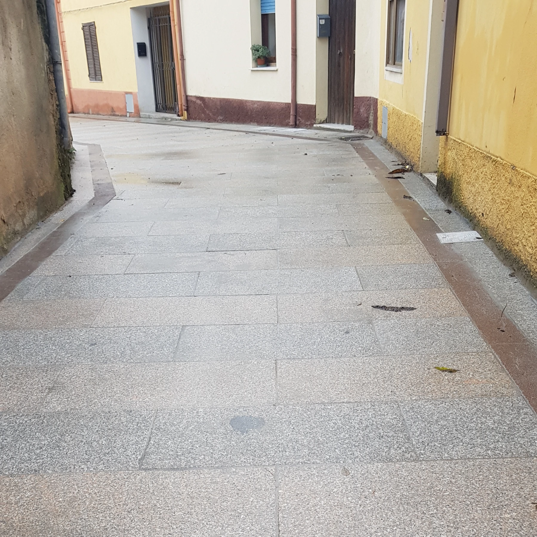 Pavimentazioni urbane in granito P.I.L. Gran